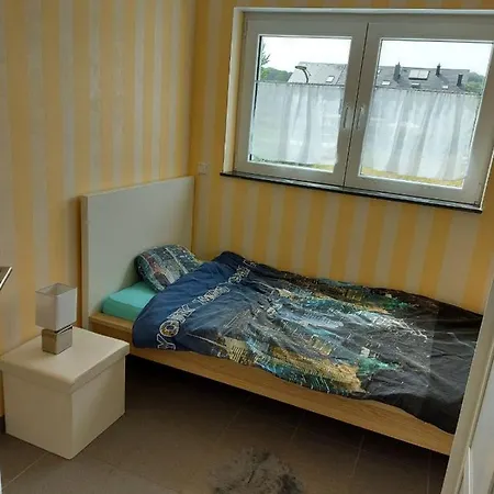 Several Different Rooms, Newly Furnished, In A New House In Vichten Exterior photo