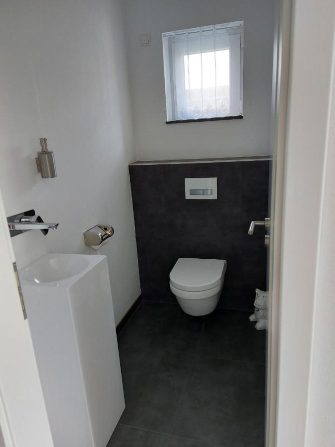 Several Different Rooms, Newly Furnished, In A New House In * Vichten