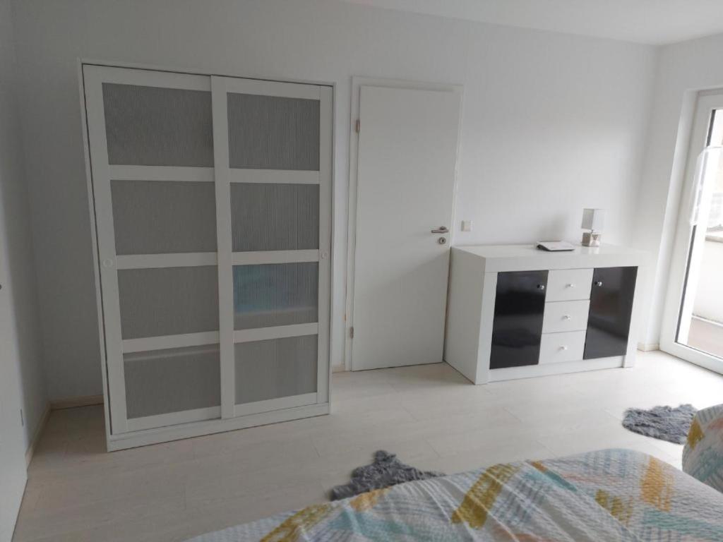 Homestay Several Different Rooms, Newly Furnished, In A New House In