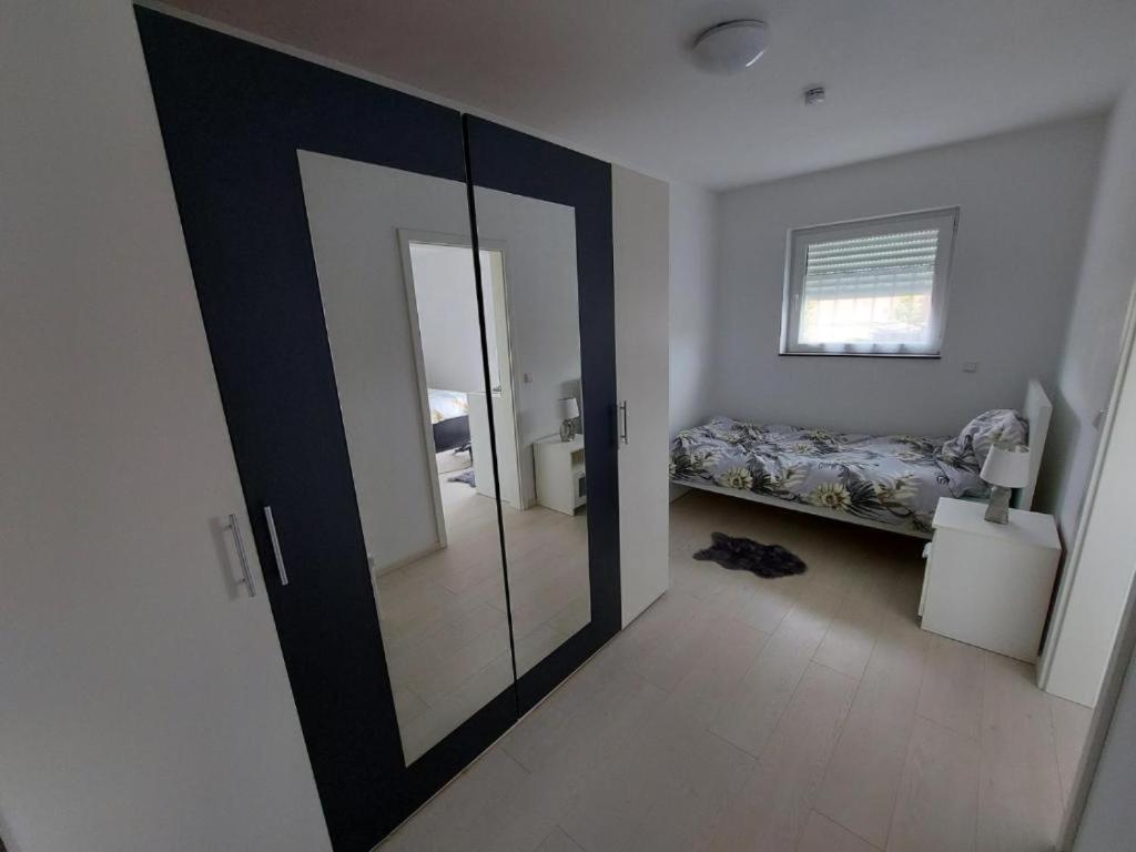 Homestay Several Different Rooms, Newly Furnished, In A New House In Vichten