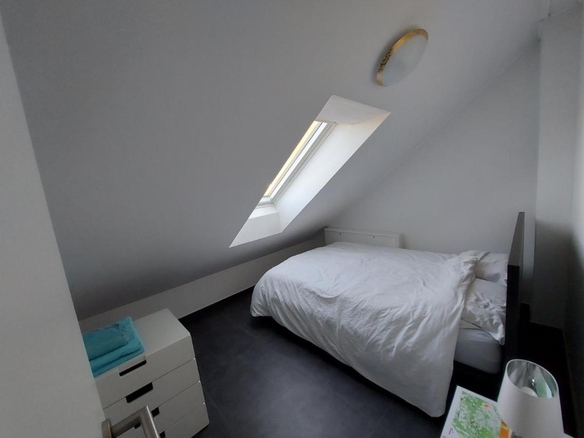 Several Different Rooms, Newly Furnished, In A New House In * Vichten